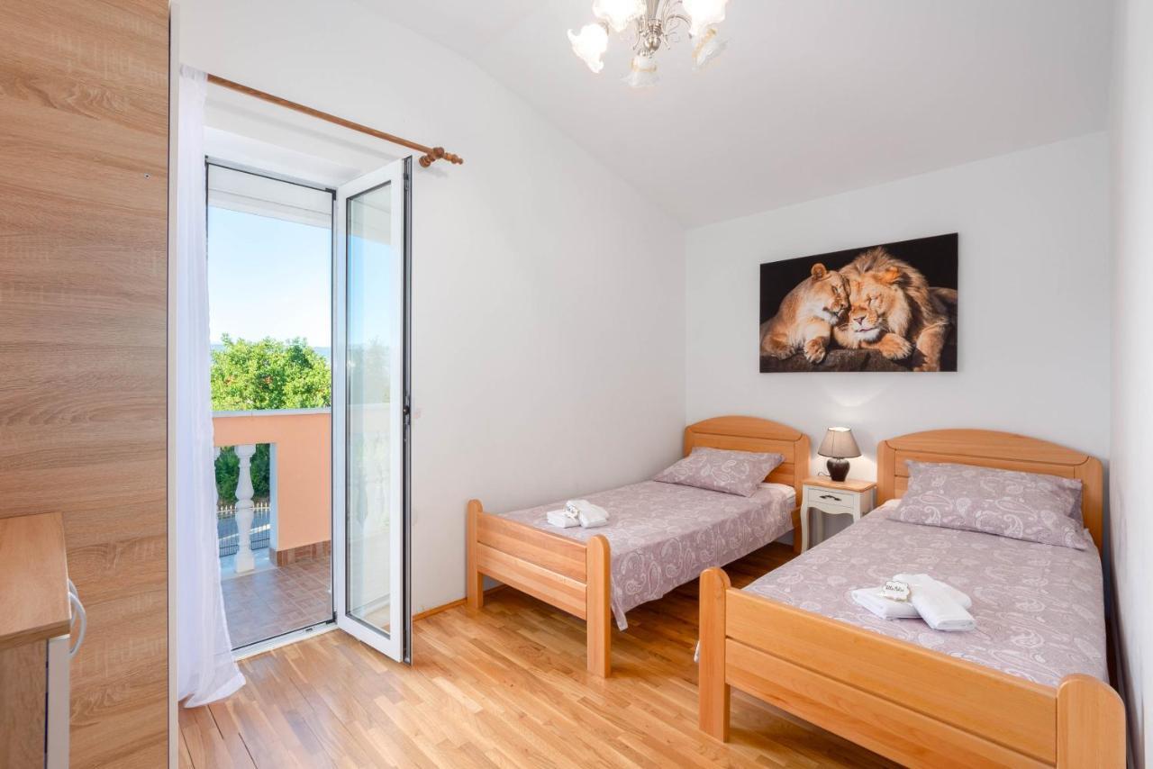 Vacation Villa Matic With 7 Bedrooms シニ エクステリア 写真